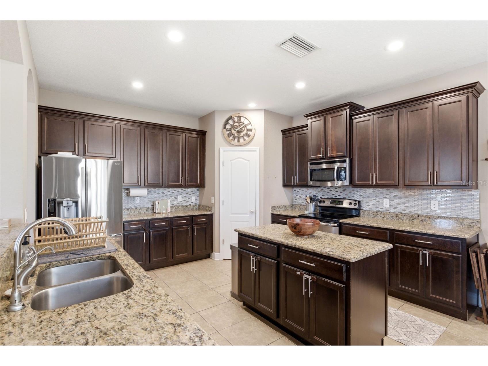 6024 S 6th Street Tampa FL 33611 TB8483556 image25