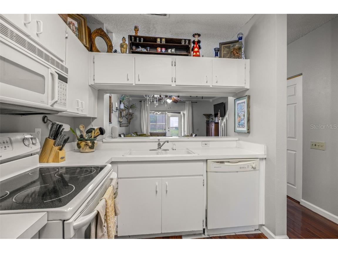 6025 Bayside Key Drive Tampa FL 33615 TB8438190 image11