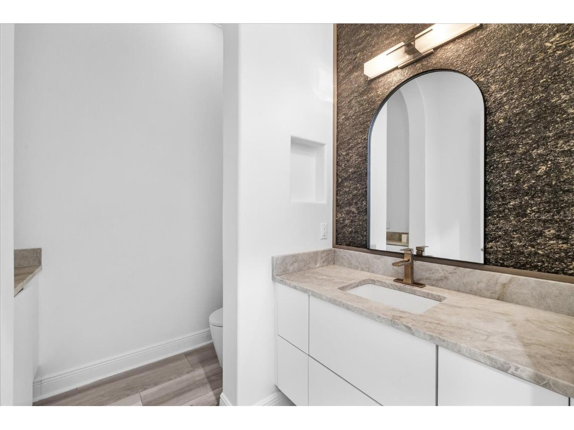 6025 Beacon Shores Street Tampa FL 33616 TB8456639 image23