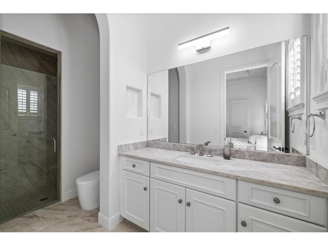 6025 Beacon Shores Street Tampa FL 33616 TB8456639 image38