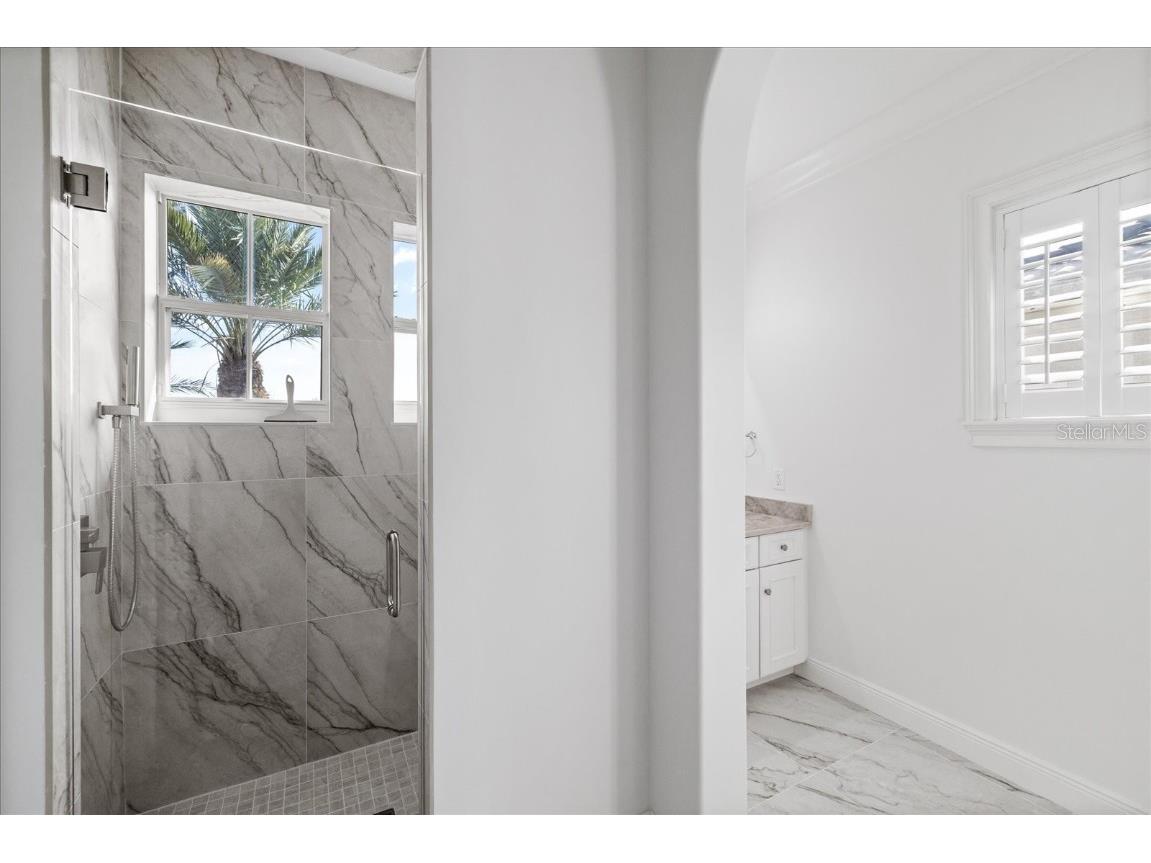 6025 Beacon Shores Street Tampa FL 33616 TB8456639 image48