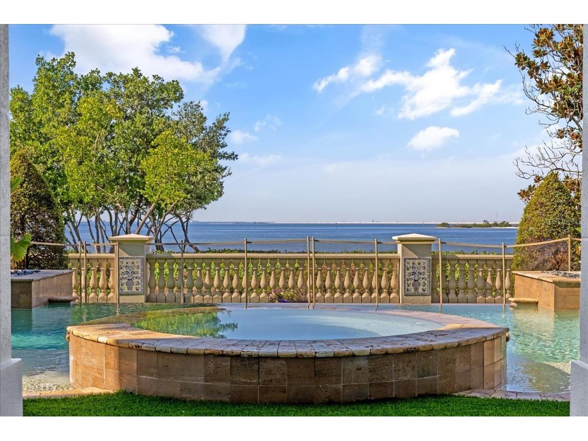 6025 Beacon Shores Street Tampa FL 33616 TB8456639 image88