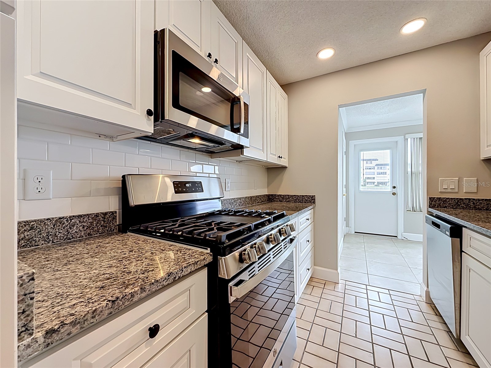 6025 Shore Boulevard S #106 Gulfport FL 33707 TB8516485 image16