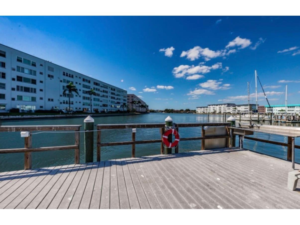 6025 Shore Boulevard S #106 Gulfport FL 33707 TB8516485 image72
