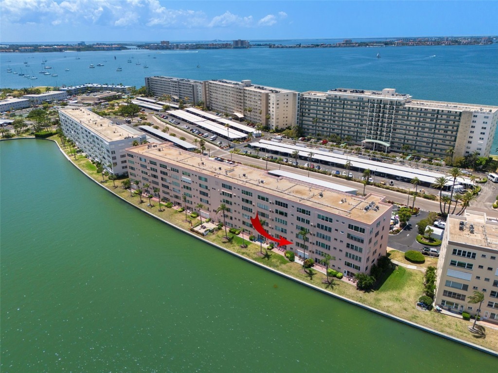 6025 Shore Boulevard S #203 Gulfport FL 33707 - BOCA CIEGA BAY T3532849 image1