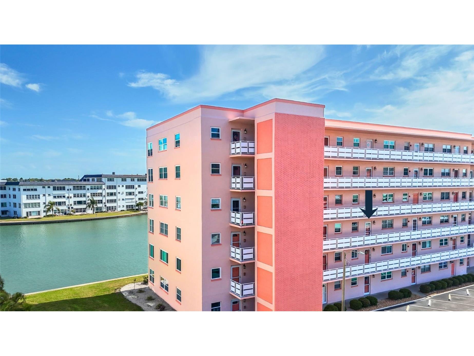 6025 Shore Boulevard S #303 Gulfport FL 33707 - BOCA CIEGA BAY TB8499850 image1