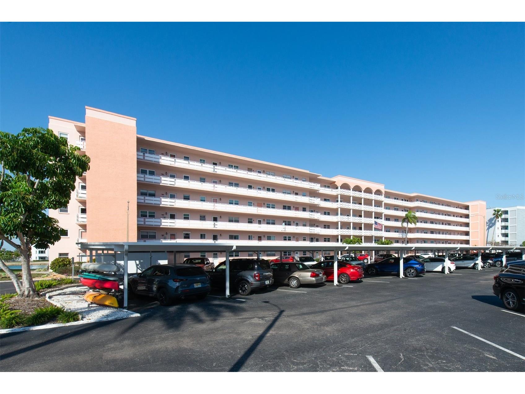 6025 Shore Boulevard S #405 Gulfport FL 33707 - BOCA CIEGA BAY TB8485311 image2