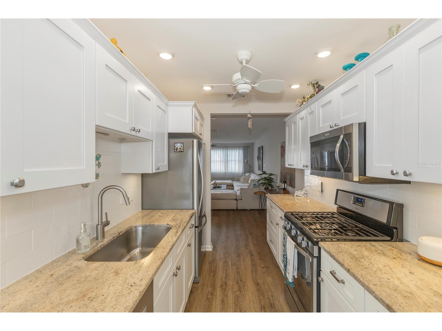 6025 Shore Boulevard S #406 Gulfport FL 33707 TB8509917 image10