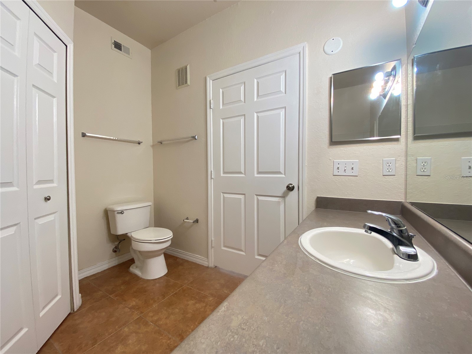 6025 Westgate Drive #2512 Orlando FL 32835 O6411920 image15