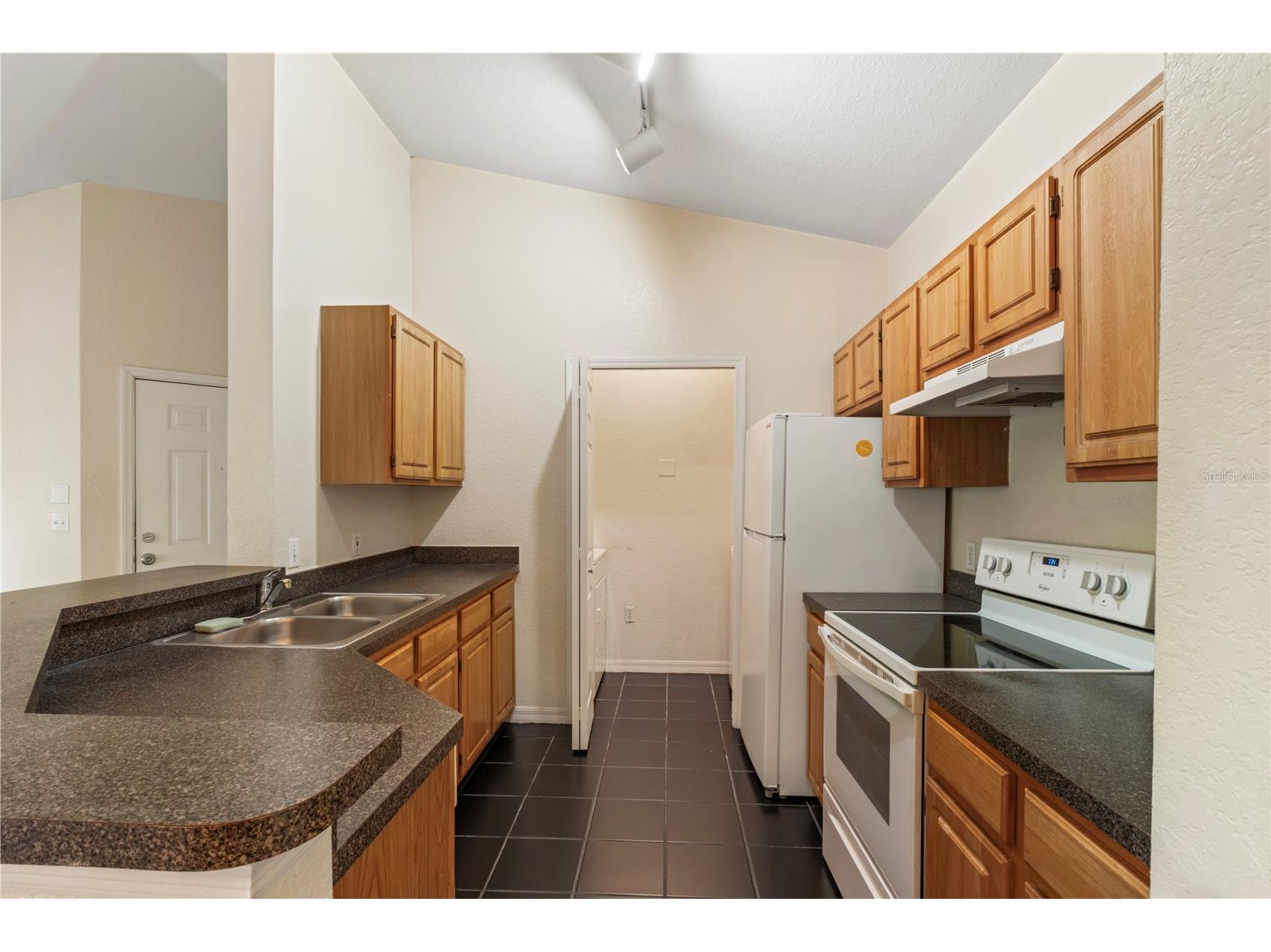 6025 Westgate Drive #2533 Orlando FL 32835 O6400296 image3