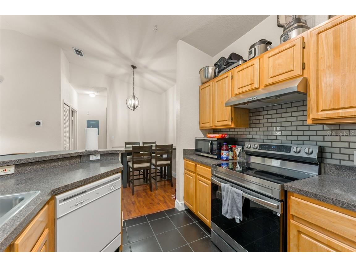 6025 Westgate Drive #2534 Orlando FL 32835 O6364061 image12