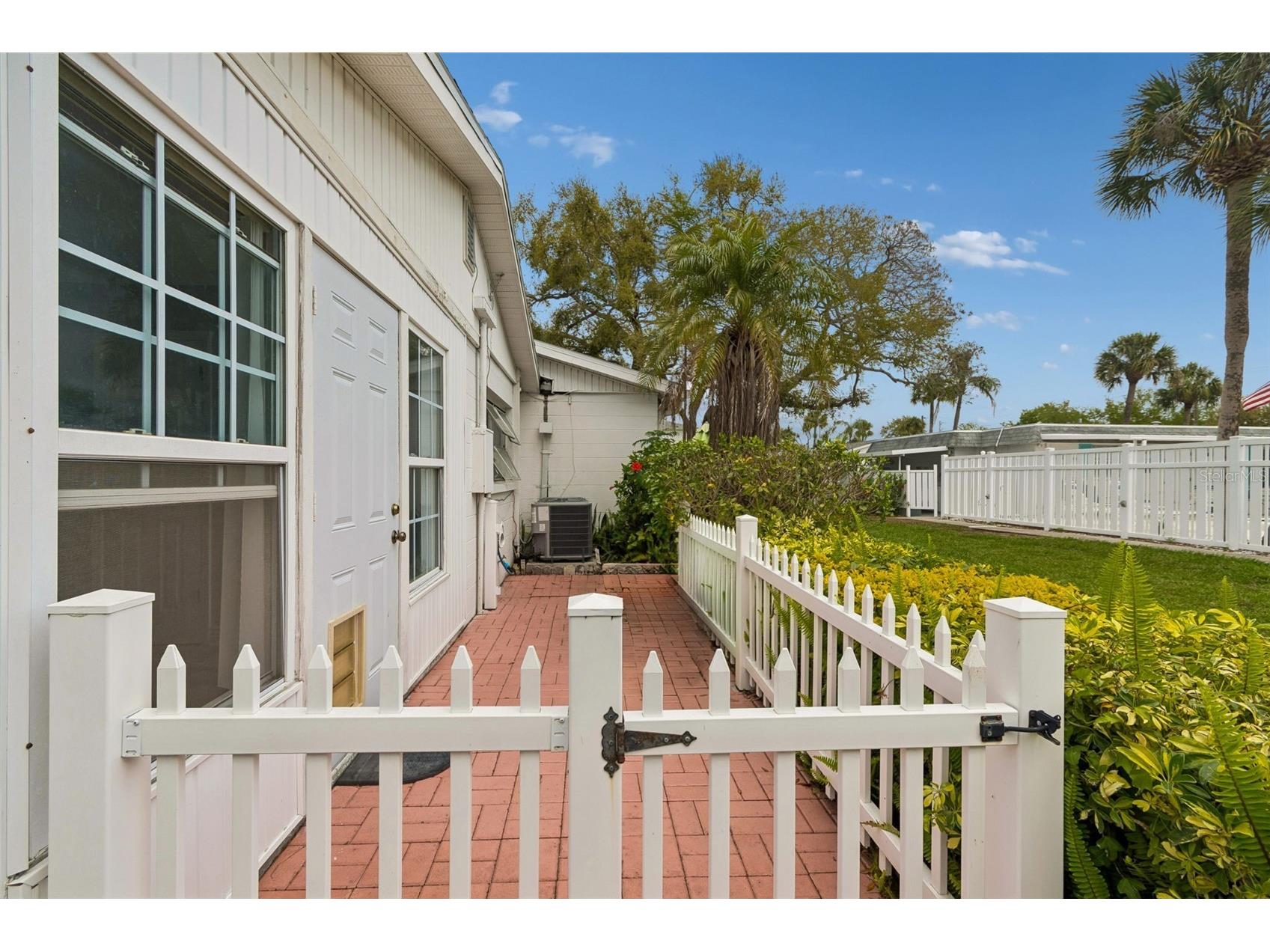 6026 Lilli Way Bradenton FL 34207 A4685860 image8