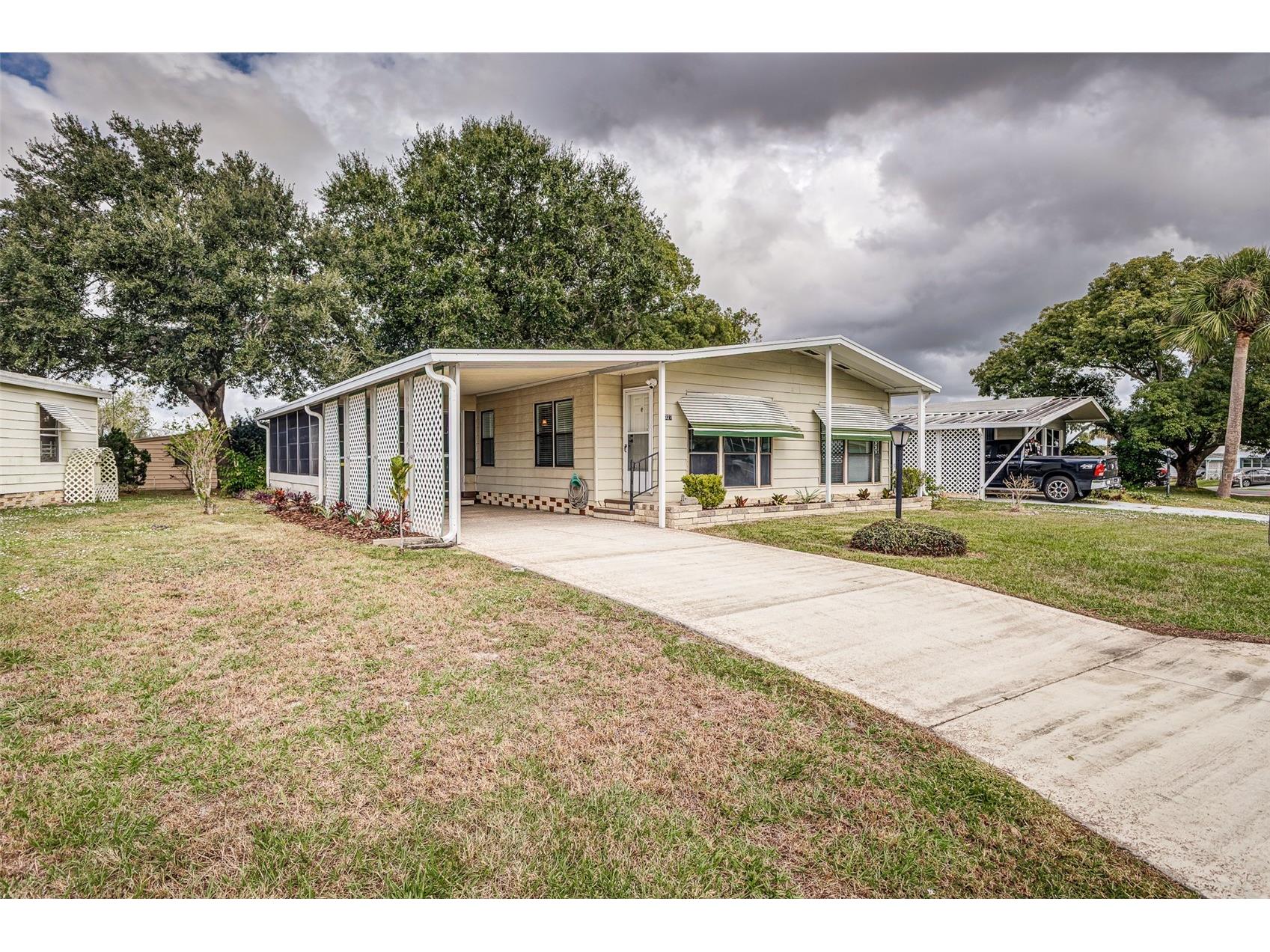 6027 Grand Oaks Drive SE Winter Haven FL 33884 L4956878 image2