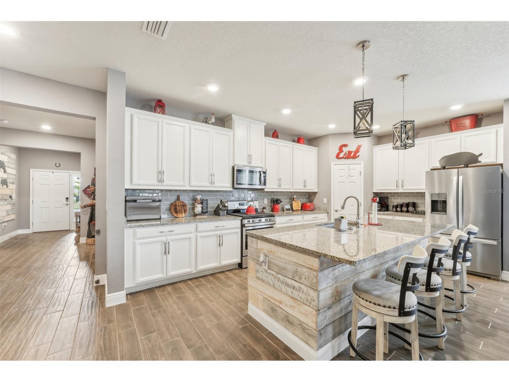 6028 Milestone Drive Apollo Beach FL 33572 TB8337517 image17