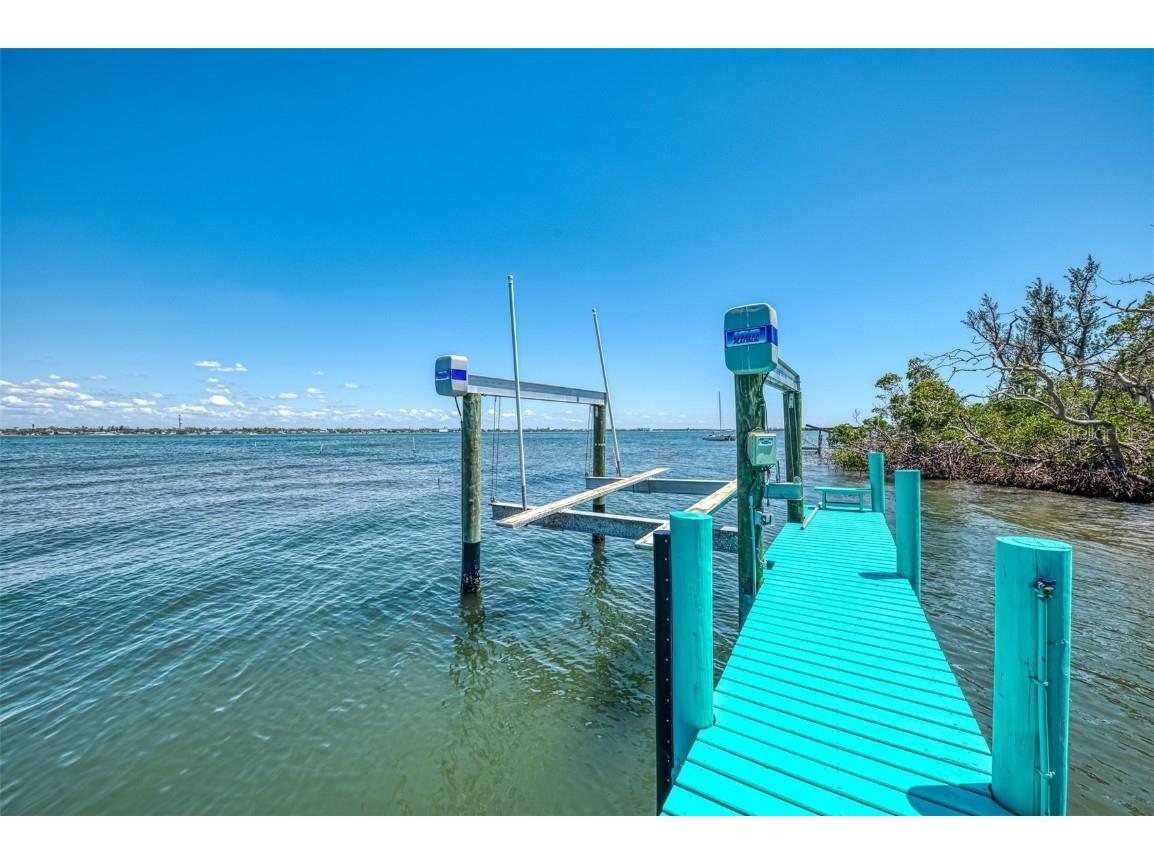 6029 Manasota Key Road Englewood FL 34223 - LEMON BAY D6141914 image13