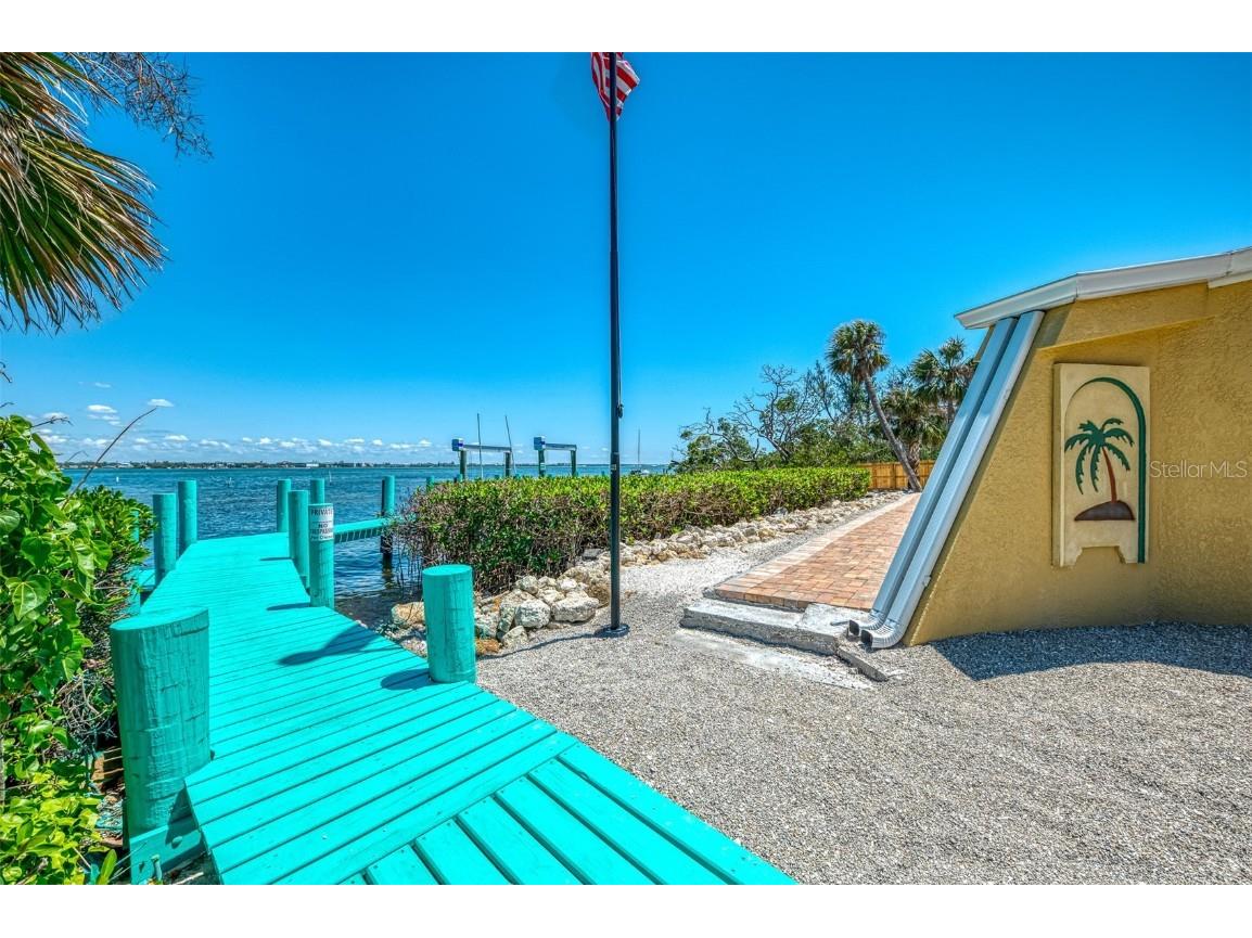 6029 Manasota Key Road Englewood FL 34223 - LEMON BAY D6141914 image18