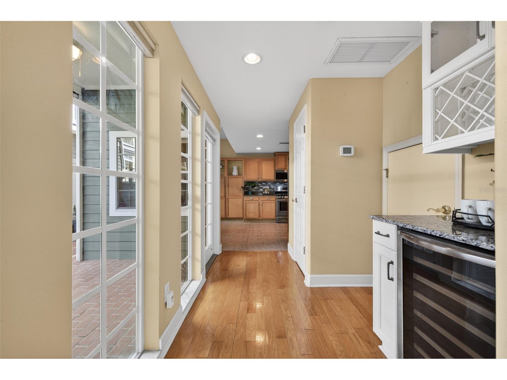 603 24th Avenue N Saint Petersburg FL 33704 TB8488943 image10