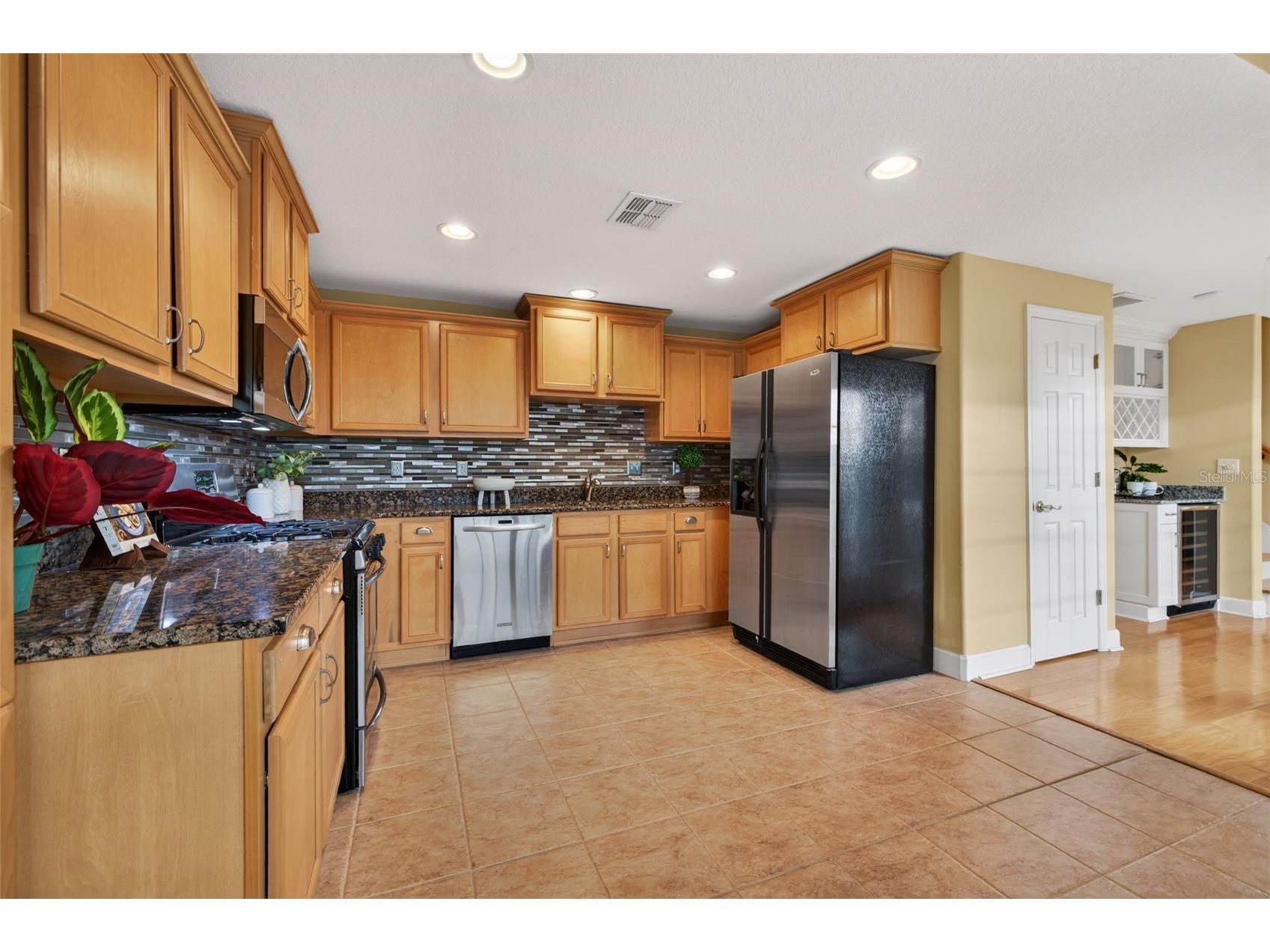 603 24th Avenue N Saint Petersburg FL 33704 TB8488943 image13