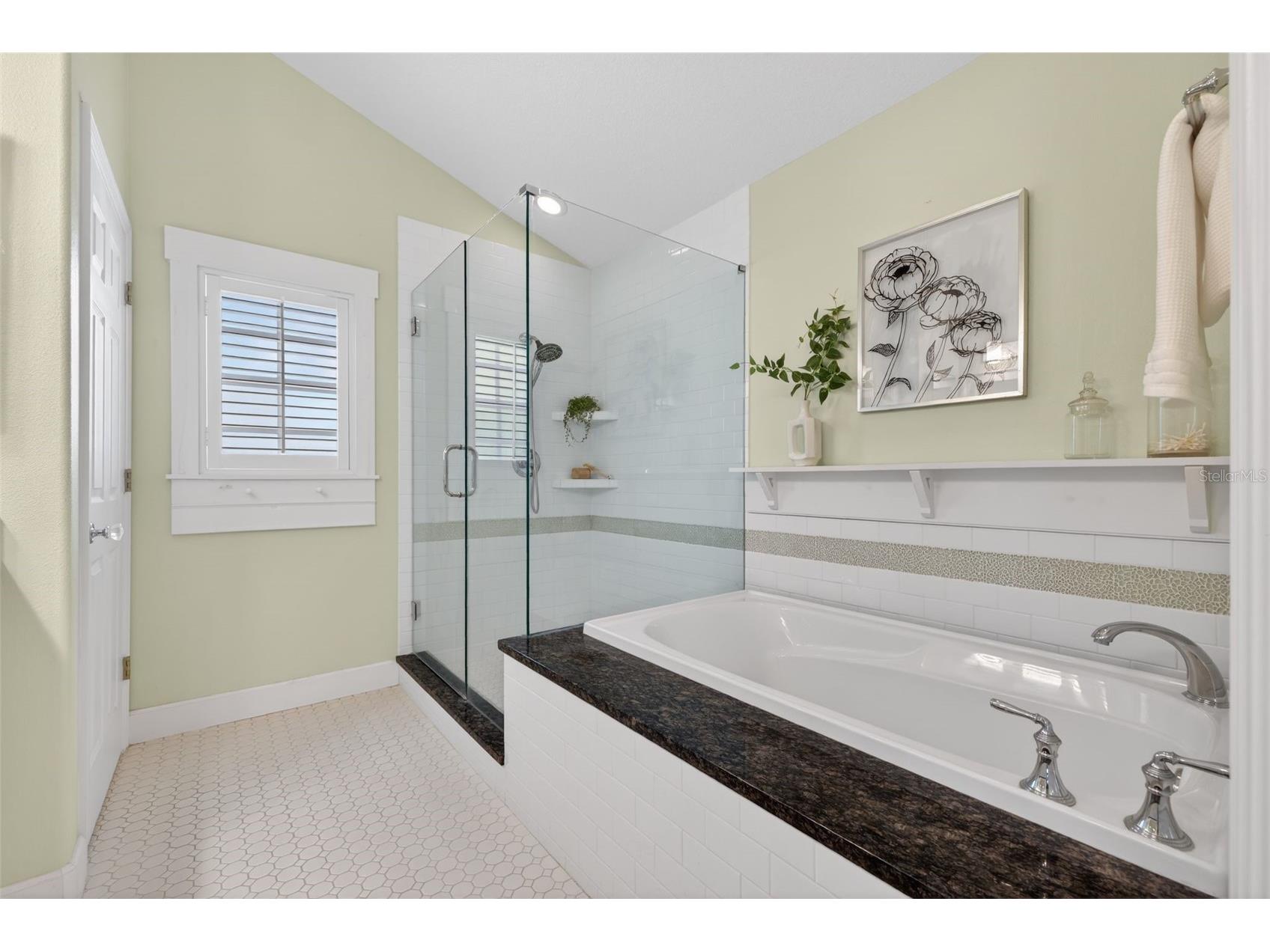 603 24th Avenue N Saint Petersburg FL 33704 TB8488943 image30