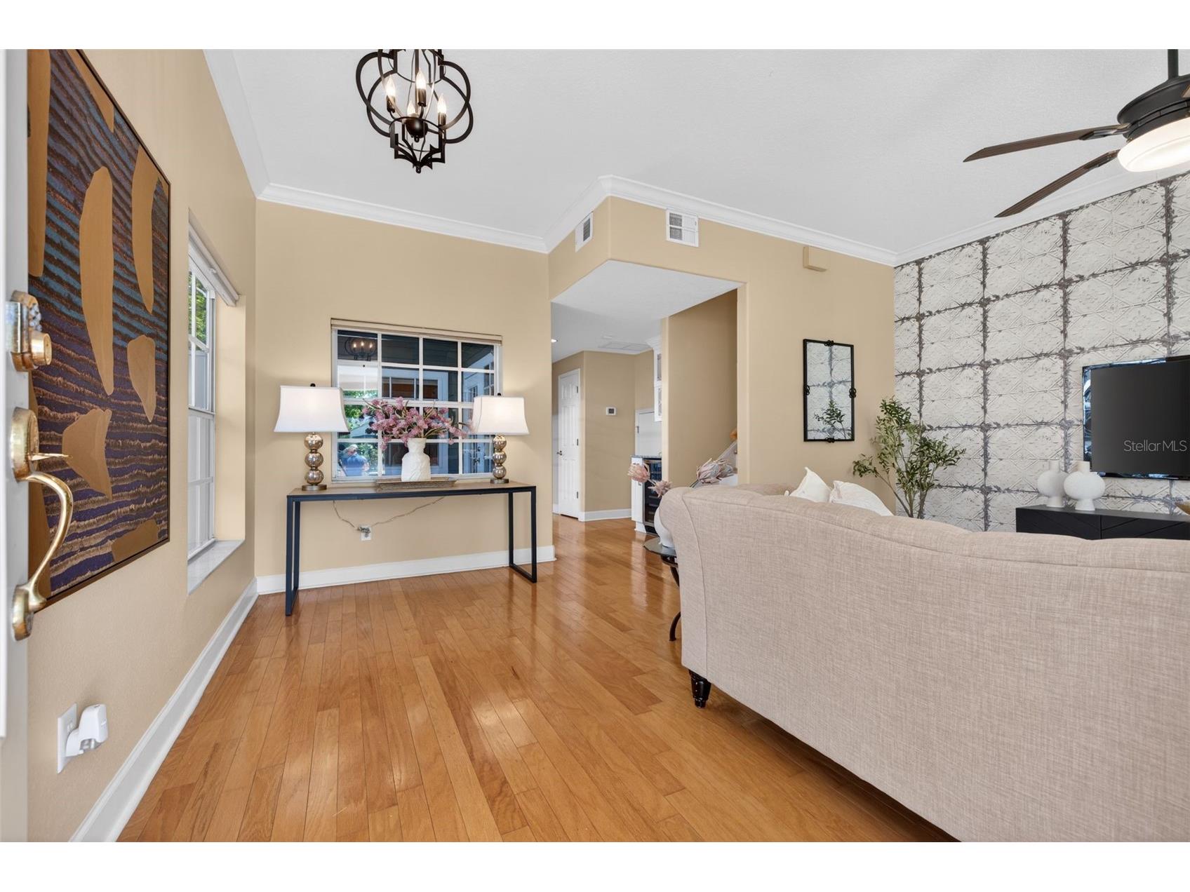 603 24th Avenue N Saint Petersburg FL 33704 TB8488943 image5