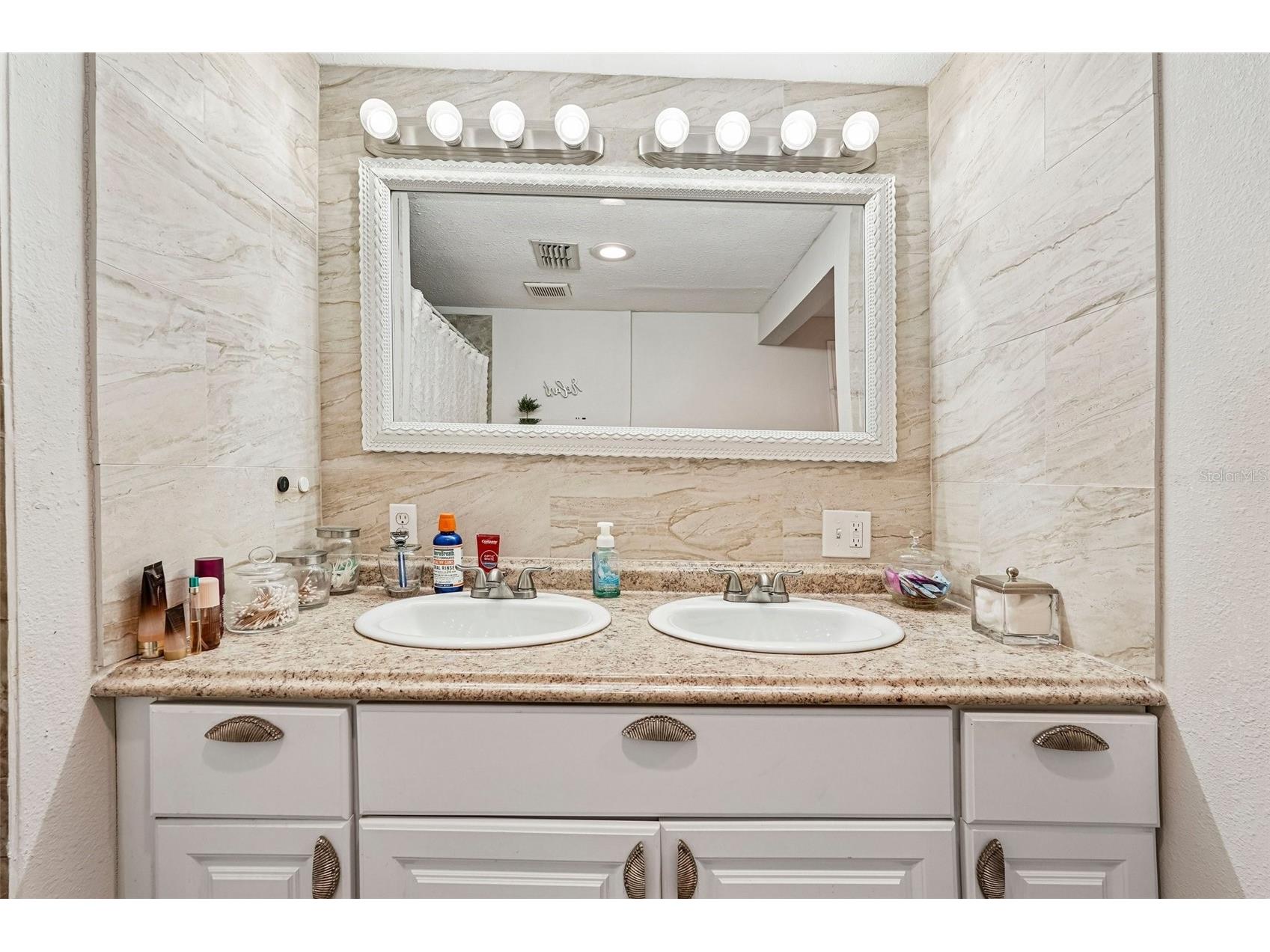 603 60th Avenue W Bradenton FL 34207 TB8500360 image16
