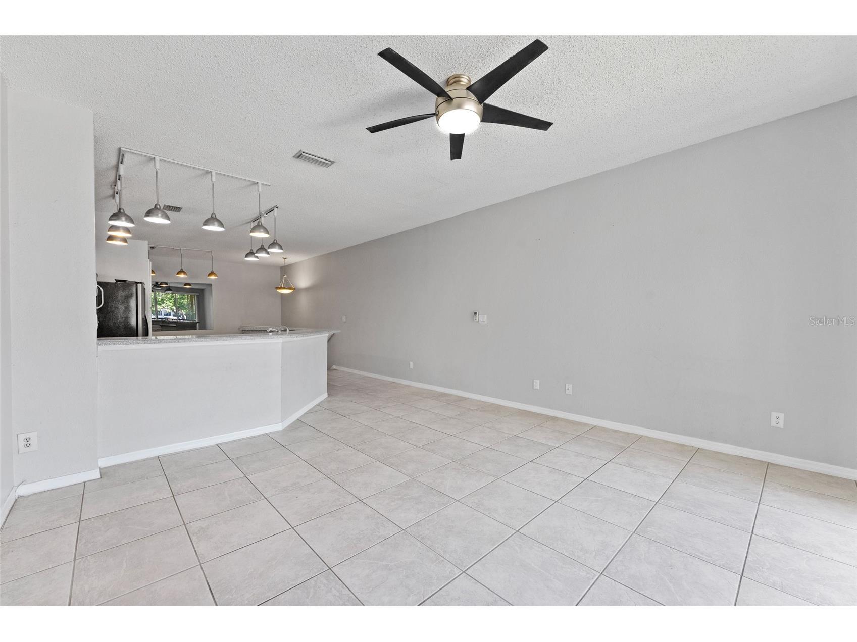 603 Arbor Lake Ln Tampa FL 33602 TB8511212 image5