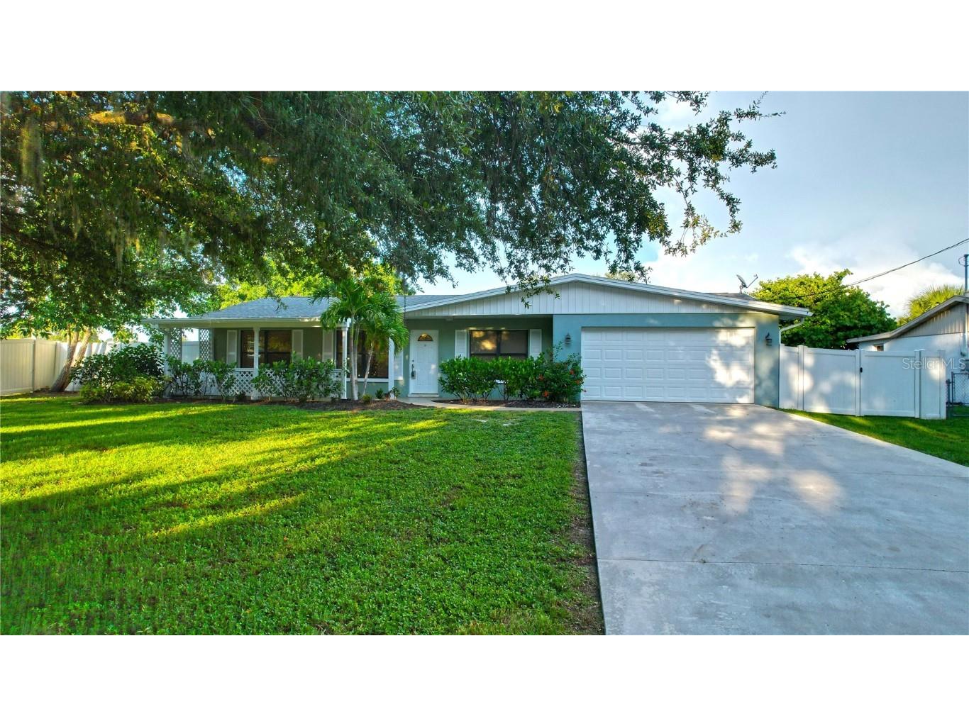 603 Barnes Parkway, Nokomis, FL, 34275 MLS A4507662 Edina Realty