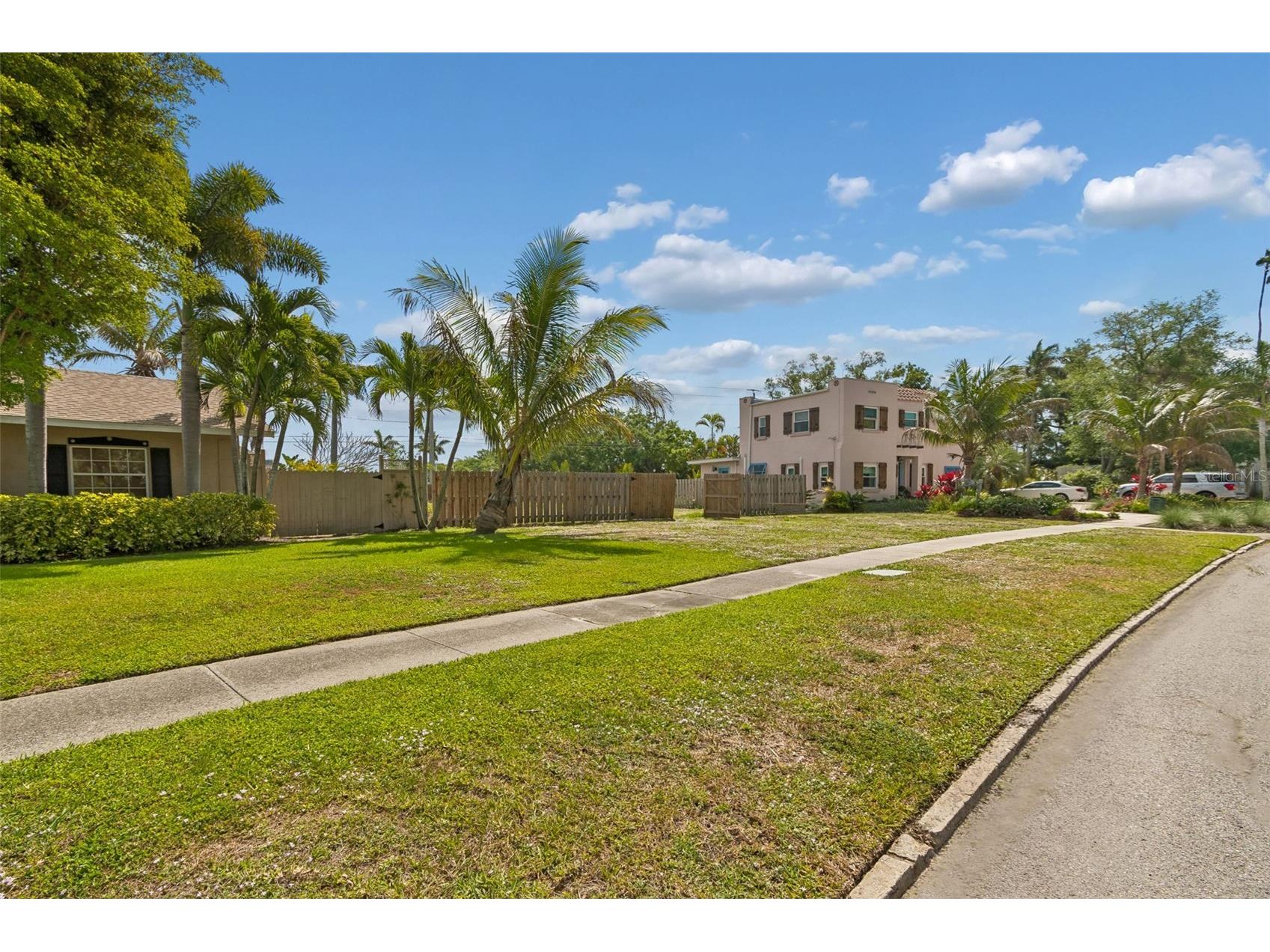 603 Casabella Drive Bradenton FL 34209 TB8494619 image1