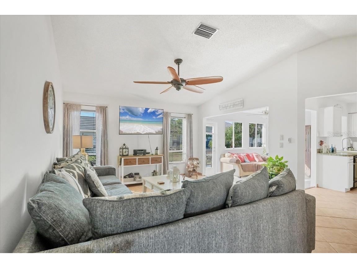 603 Chestnut Lane #90 Englewood FL 34223 A4660640 image12