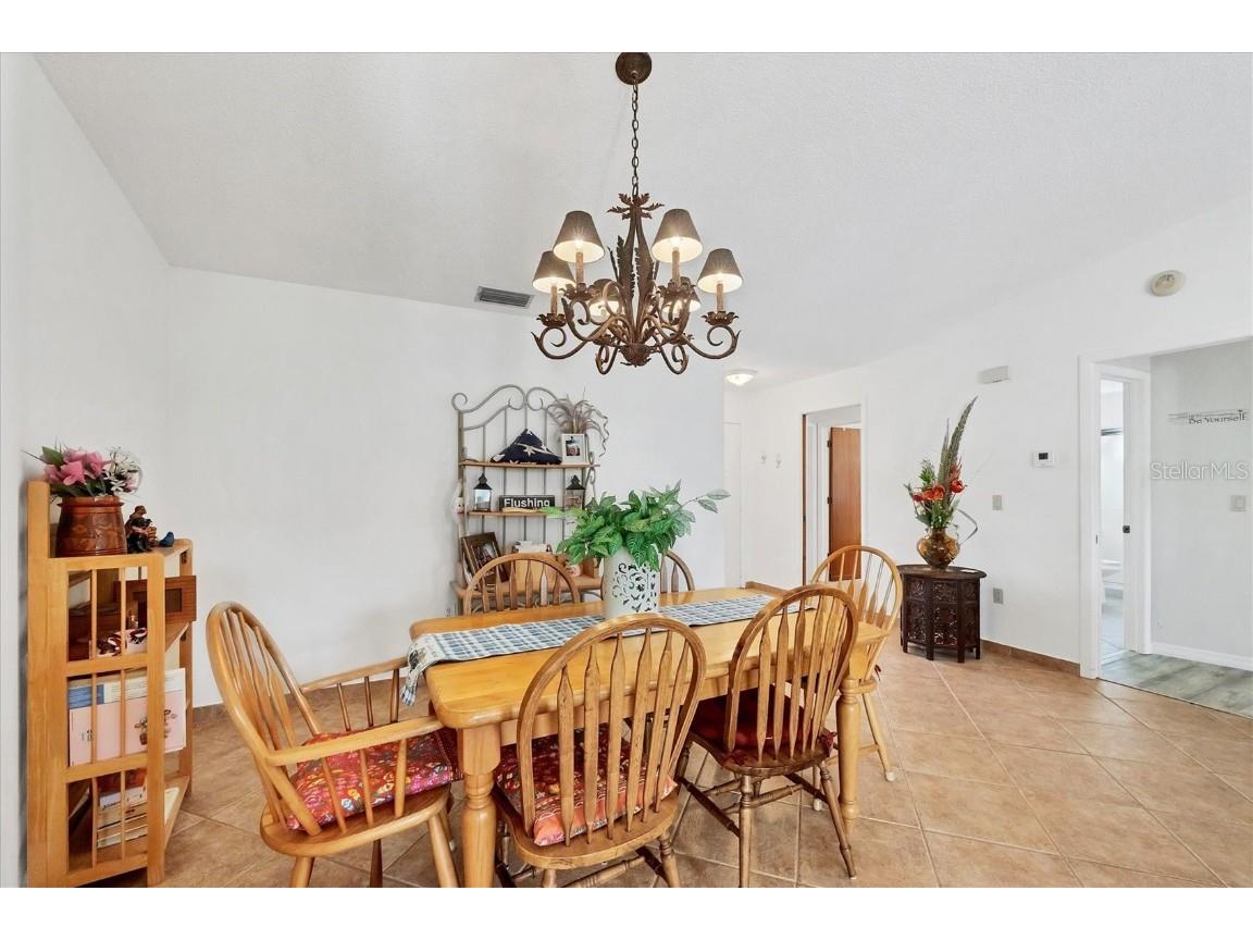 603 Chestnut Lane #90 Englewood FL 34223 A4660640 image23