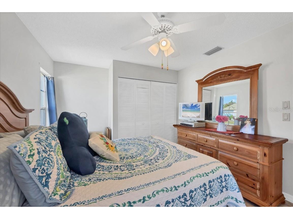 603 Chestnut Lane #90 Englewood FL 34223 A4660640 image32