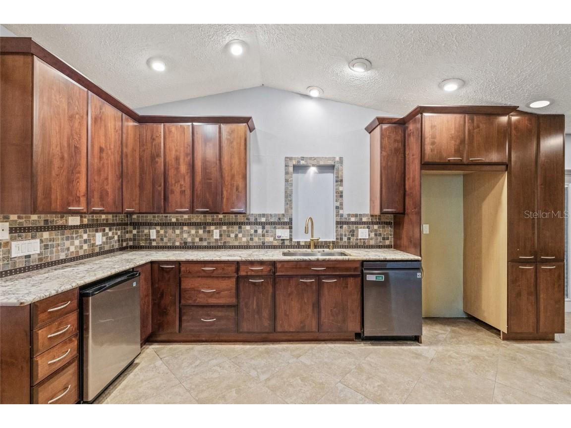 603 Cottage Grove Circle Valrico FL 33594 TB8431527 image20