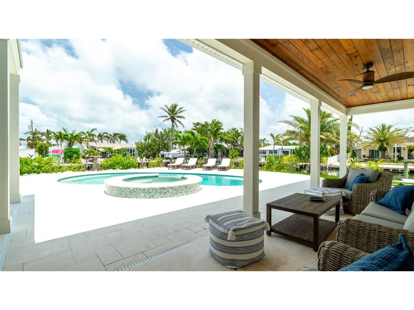 603 Emerald Lane Holmes Beach FL 34217 A4652348 image43