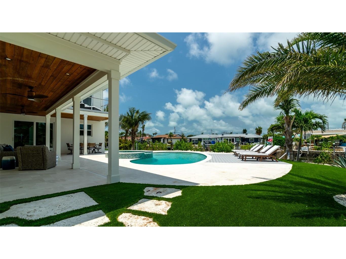 603 Emerald Lane Holmes Beach FL 34217 A4652348 image47