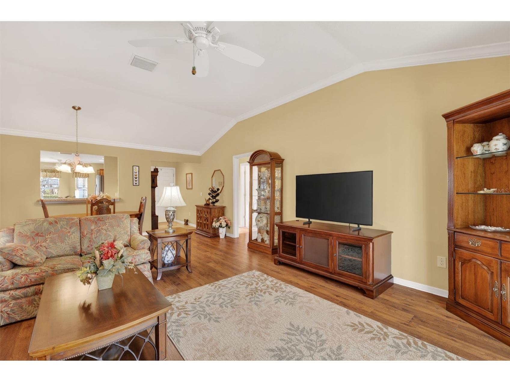 603 Evesborough Path The Villages FL 32163 G5111138 image4