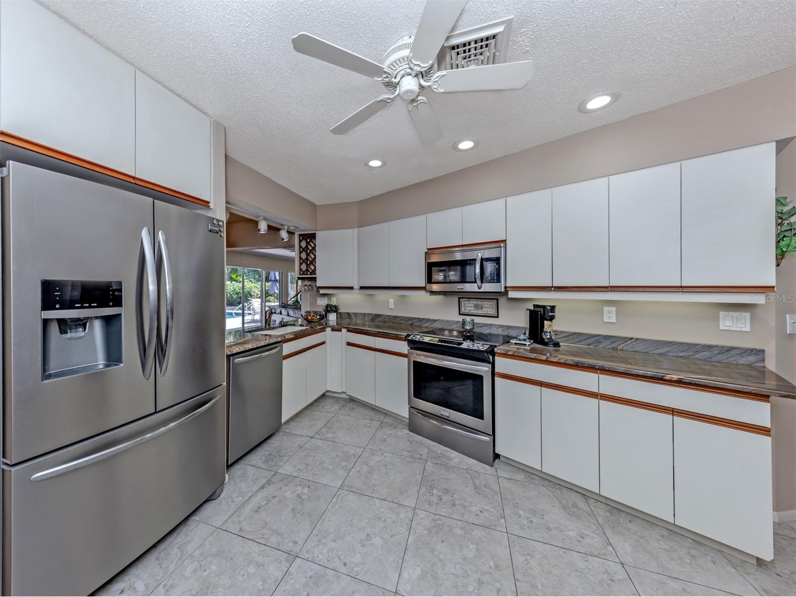 603 Four Bays Drive Nokomis FL 34275 N6143312 image18