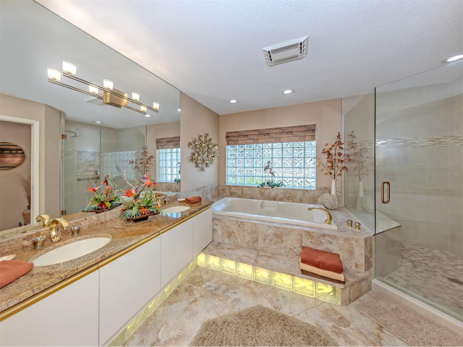 603 Four Bays Drive Nokomis FL 34275 N6143312 image22