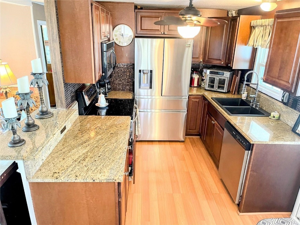 603 Leisure Venice FL 34285 N6141165 image15