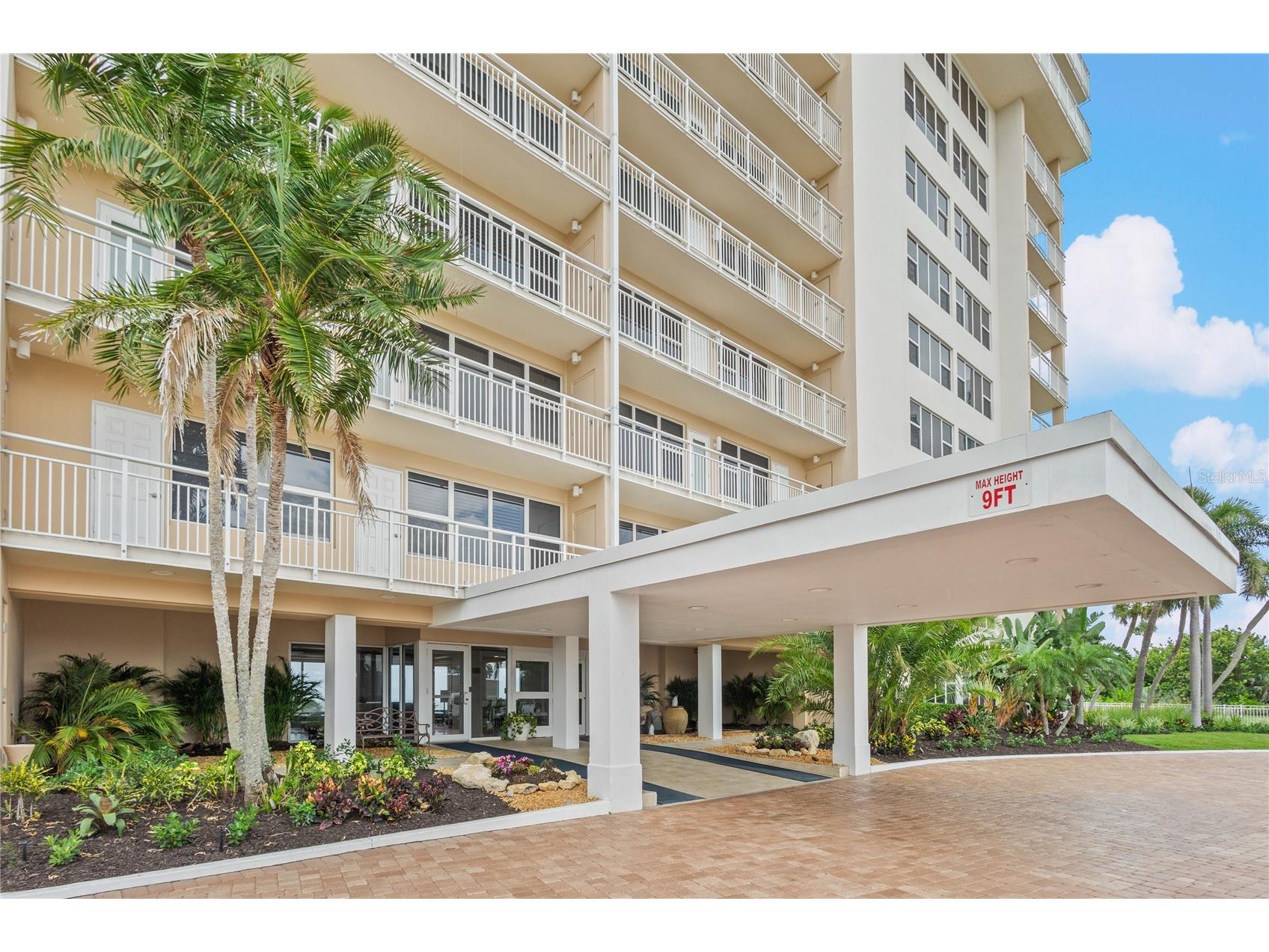 603 Longboat Club Road #202N Longboat Key FL 34228 - GULF OF MEXICO A4696643 image2