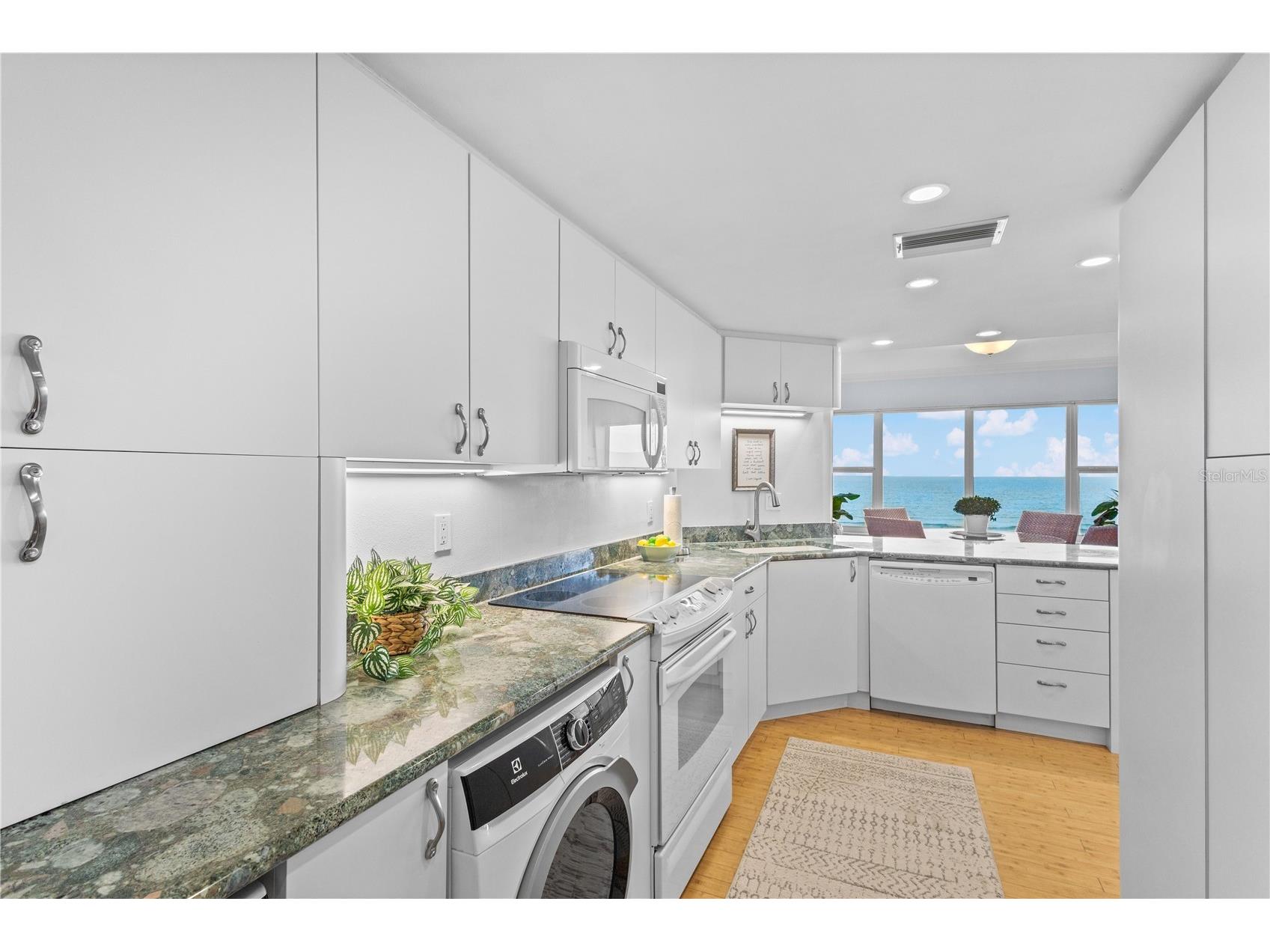 603 Longboat Club Road #202N Longboat Key FL 34228 - GULF OF MEXICO A4696643 image20