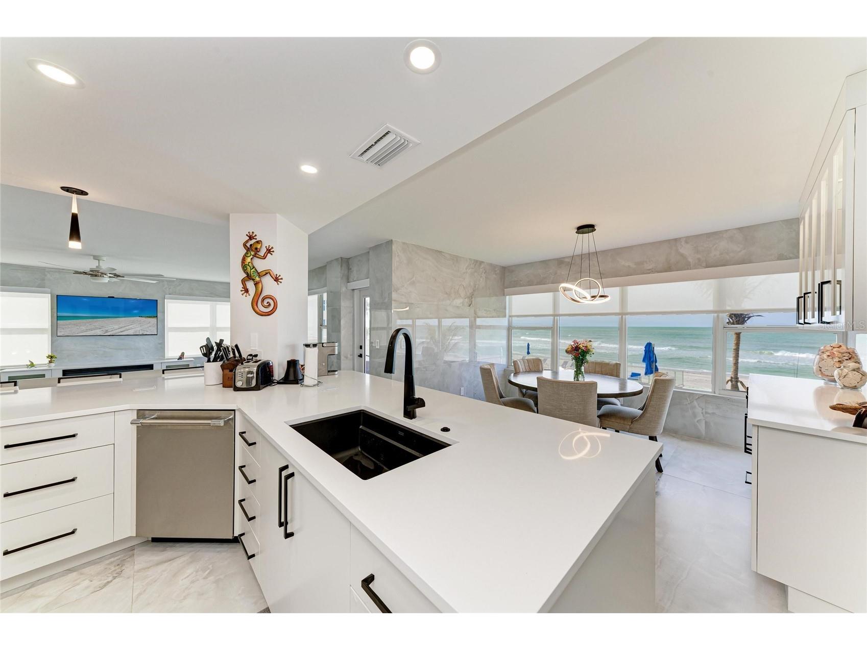 603 Longboat Club Road #204N Longboat Key FL 34228 - GULF A4686763 image24