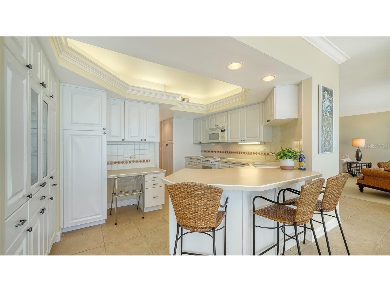 603 Longboat Club Road #402N Longboat Key FL 34228 A4670556 image12