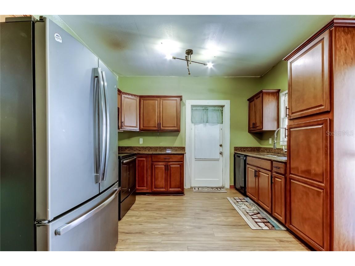 603 N Merrin Street Plant City FL 33563 TB8448656 image17