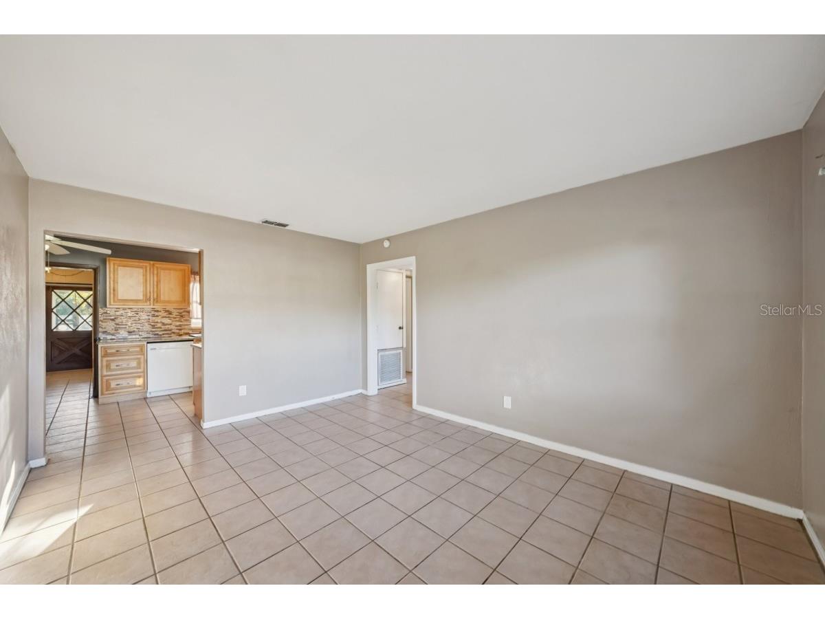 603 Oak Ridge Drive Brandon FL 33510 A4697080 image5