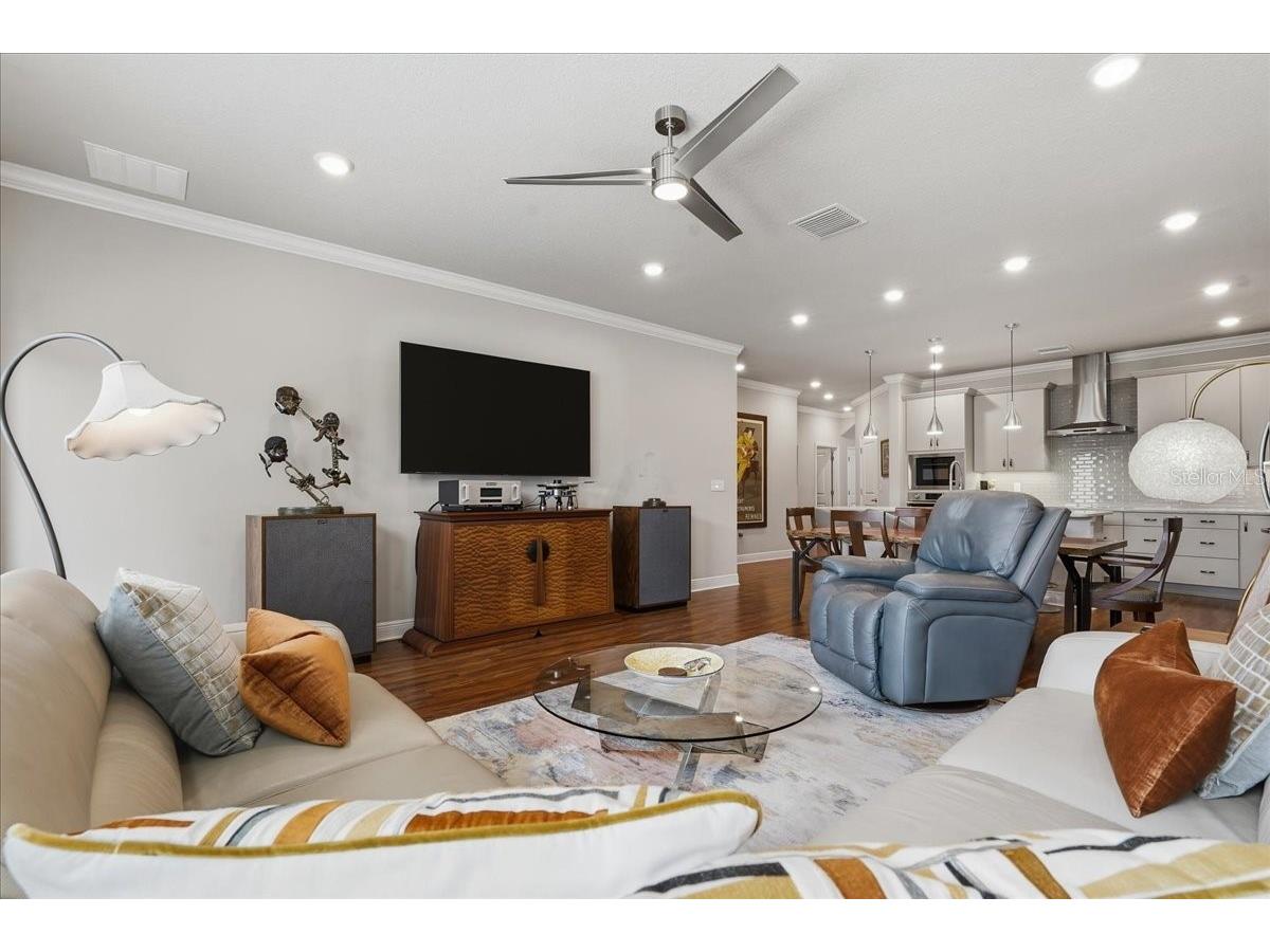 603 Ozona Village Drive Palm Harbor FL 34683 TB8496444 image5