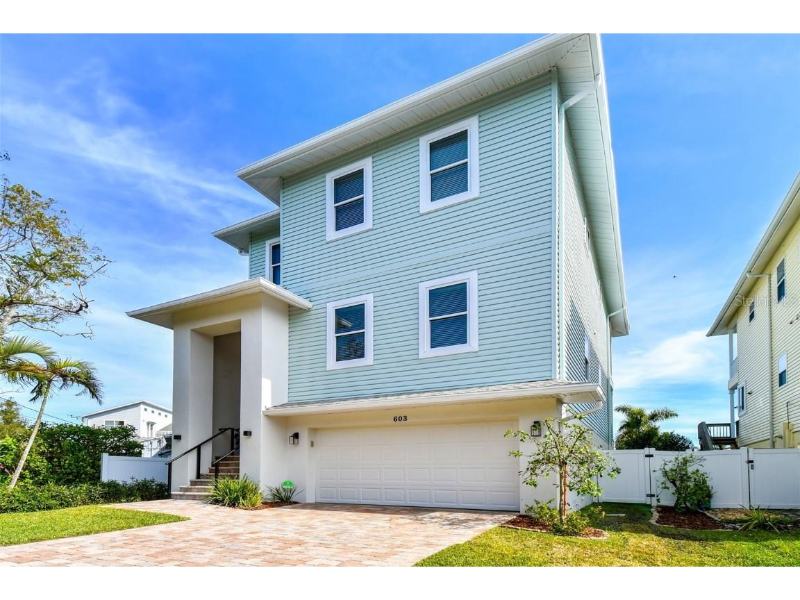 603 S Bayshore Drive Madeira Beach FL 33708 U8188468 image1