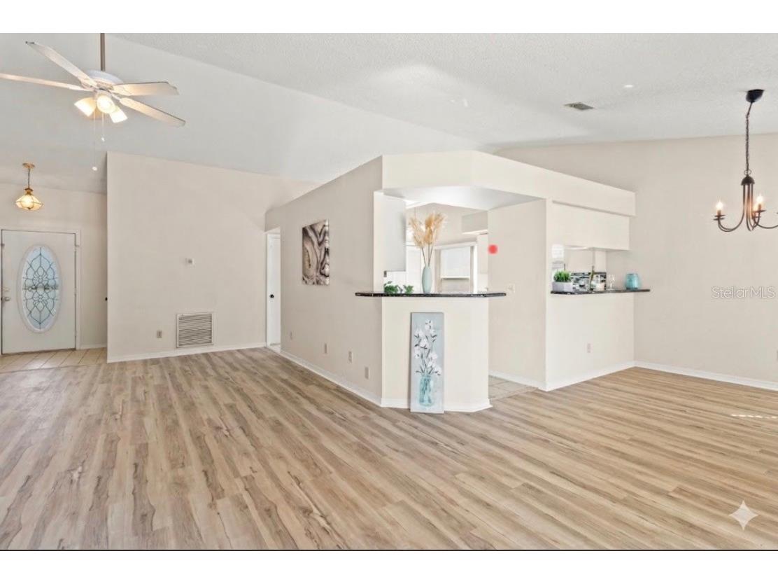 603 Sand Ridge Drive Valrico FL 33594 TB8480701 image17