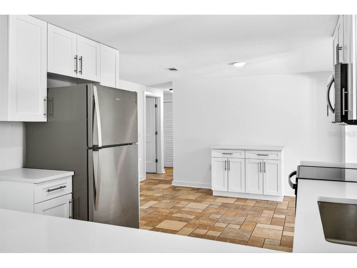 603 Shore Drive E Oldsmar FL 34677 TB8430883 image14