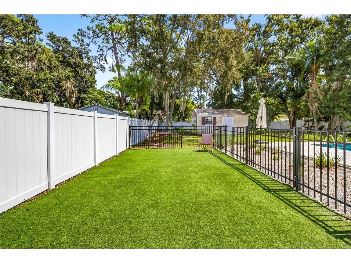 603 Shore Drive E Oldsmar FL 34677 TB8430883 image30