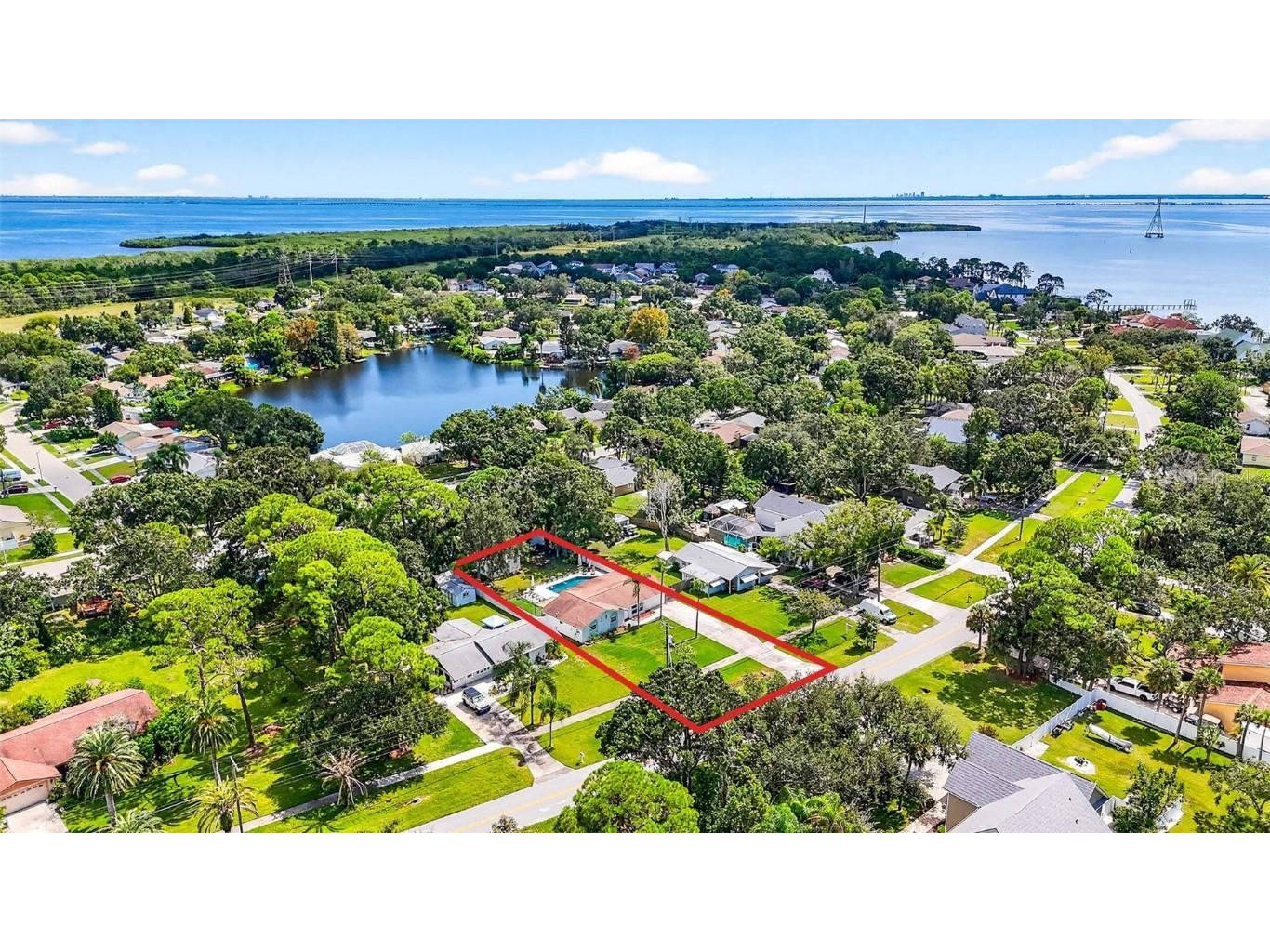 603 Shore Drive E Oldsmar FL 34677 TB8430883 image39